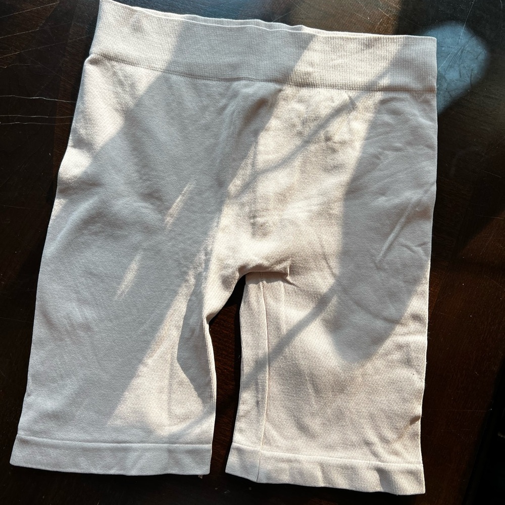 Pale Pink Seamless Bike Shorts